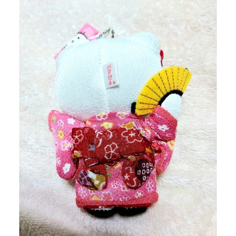 日本原裝[全新]三麗鷗Hello Kitty和服娃娃吊飾