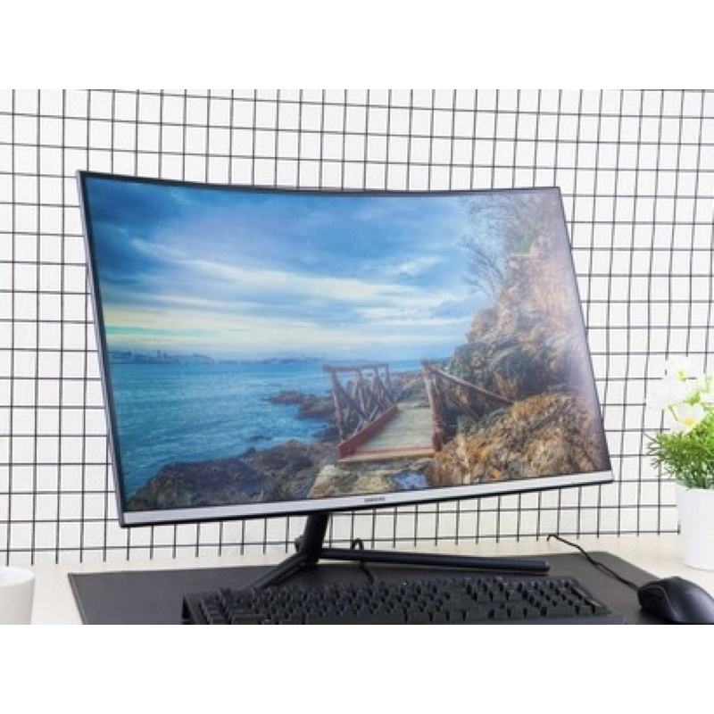 ♥️波妞♥️Samsung 32吋 4K UHD曲面螢幕U32R590CWC⭐️拆封新品⭐️⚠️免運⚠️