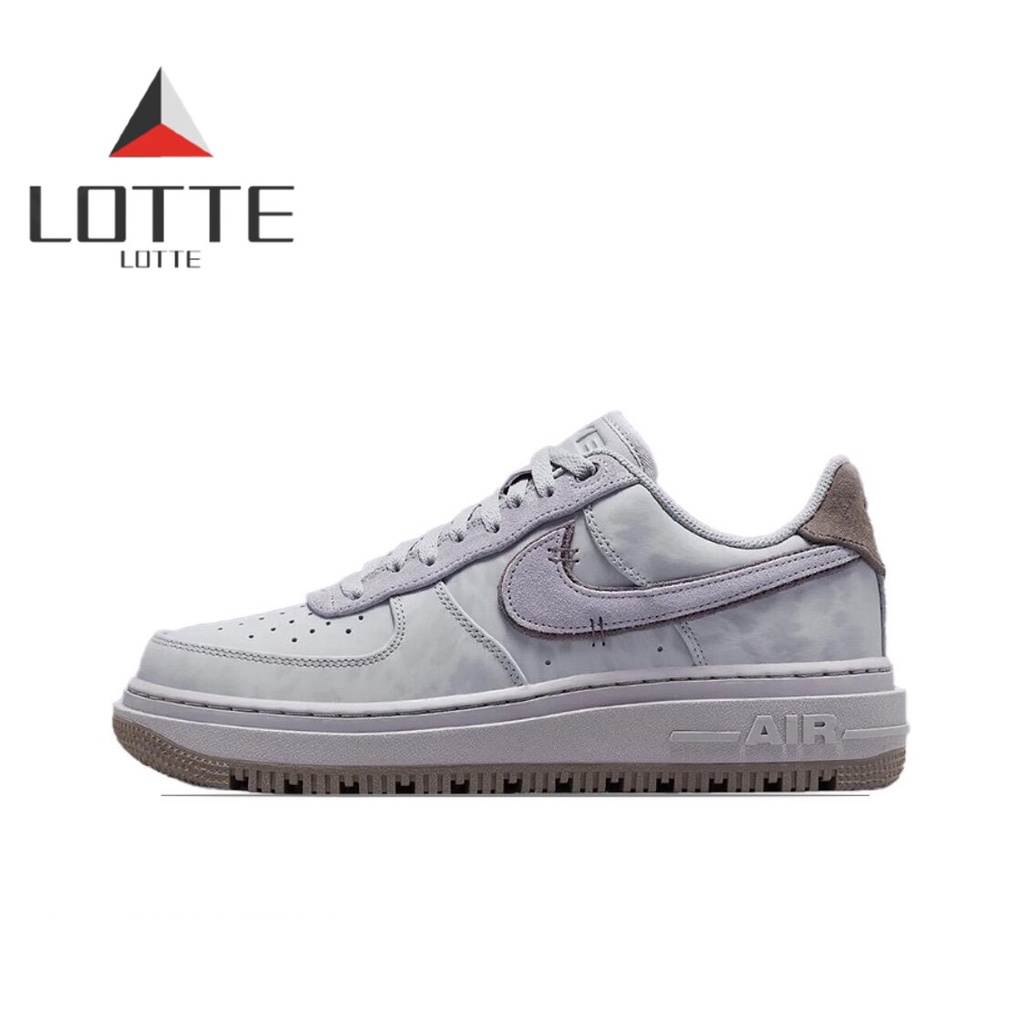 【正版保證】Nike Air Force 1 Low Luxe 舒適 透氣 低幫休閒板鞋 淺灰紫 DD9605-500