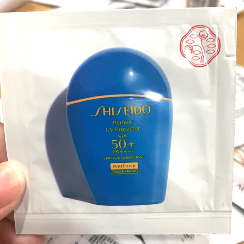 ❤️Ahri shop💕資生堂 shiseido 新豔陽 夏水離子輕香防曬露2ml spf50 pa++++ 小樣