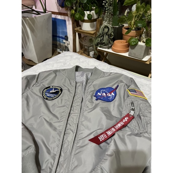 ALPHA Industries 飛行外套 NASA MA-1 flight jacket 二手外套男