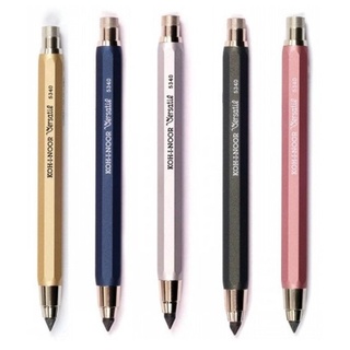 KOH-I-NOOR 時代金屬桿工程草圖筆 5.6mm(筆桿-金色、銀色、墨綠色、藍色、粉) K5340 定價$590元