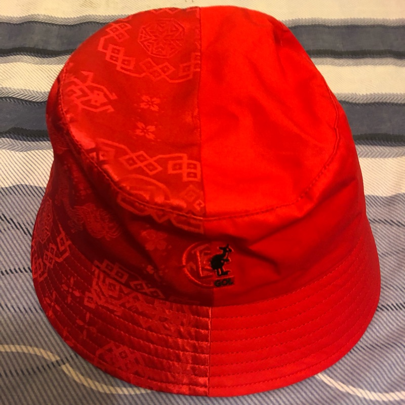 CLOT  KANGOL 袋鼠牌 紅絲綢漁夫帽（M)號