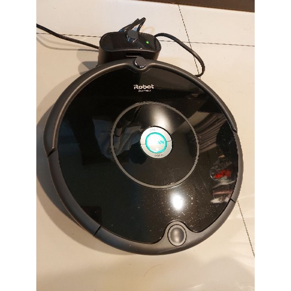 iRobot 606 Roomba