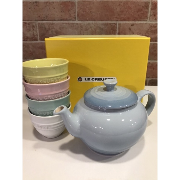 Le Creuset 法國🇫🇷 酷彩法廚 彩色茶具 馬卡龍色 中式茶壺 （一茶壺x四杯）茶壺組合  全新免運費