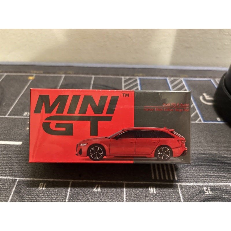 Mini GT 1/64 Audi RS6