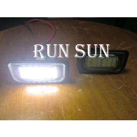 ●○RUN SUN 車燈,車材○● 全新 BENZ 賓士 C-CLASS W203 4門 專用 LED 牌照燈 一對