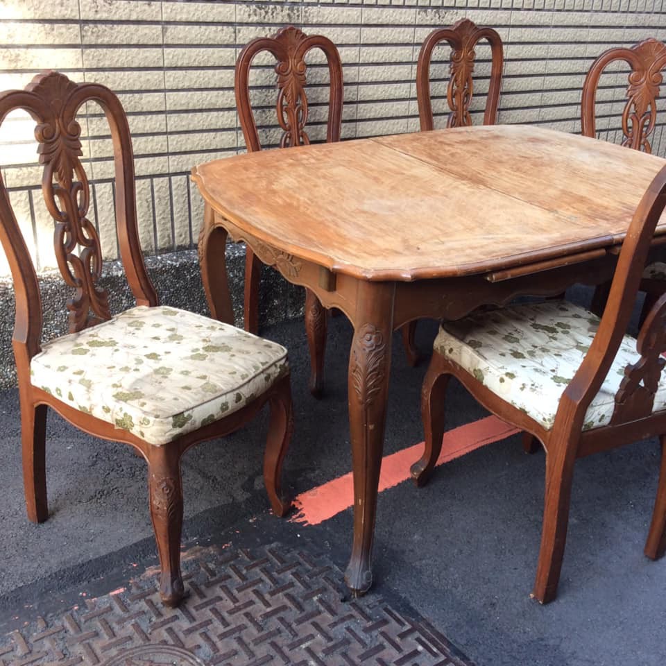 老件！整套6件。原木Art deco風格的雕刻餐椅餐桌，二手家具，二手餐桌 二手椅子 二手餐椅 古董家具