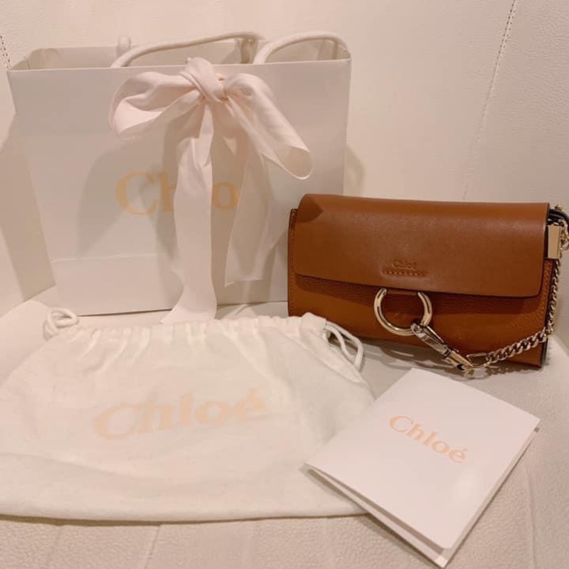 chloe woc