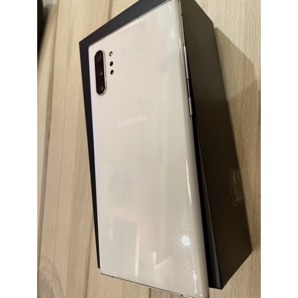 三星Galaxy Note10+白色手機