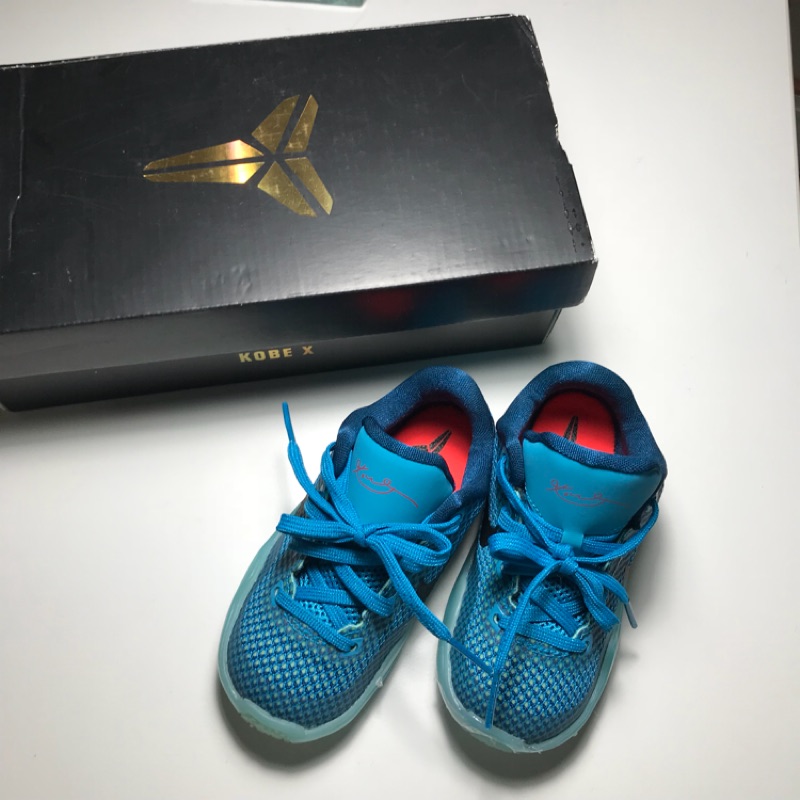 Nike Kobe x 紀念球鞋 運動鞋 籃球鞋 小童 球鞋 布鞋
