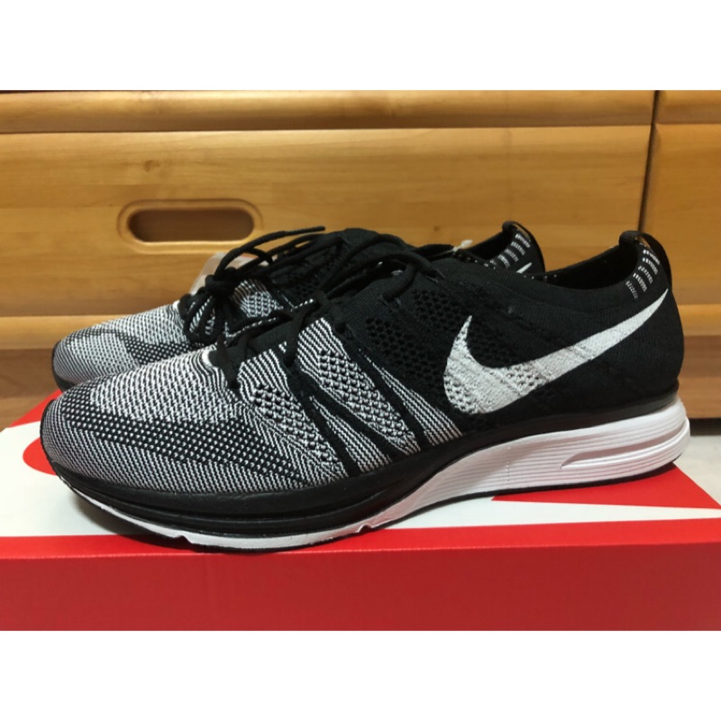 全新現貨 Nike flyknit trainer 黑 白 Kanye West 飛織 男 慢跑 AH8396 005