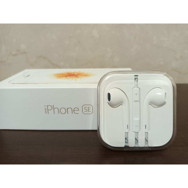 （全新未開封未使用）iPhone SE 原廠耳機＋手機盒