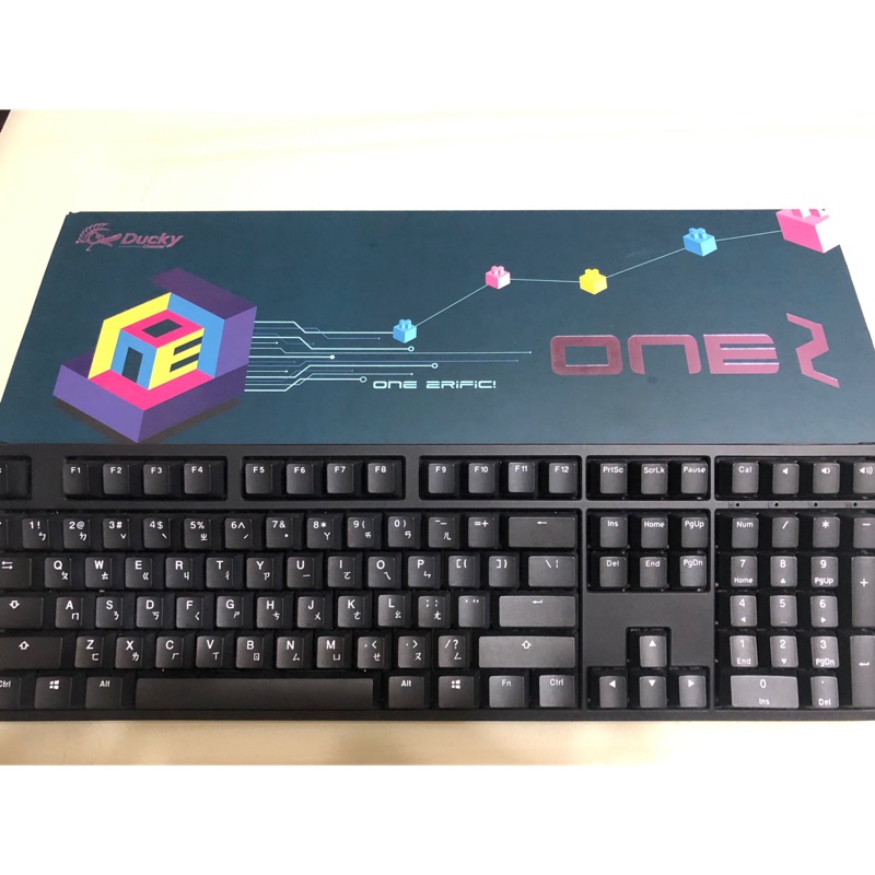Ducky one 2 魅影黑 青軸 機械鍵盤 2020/05/30購入