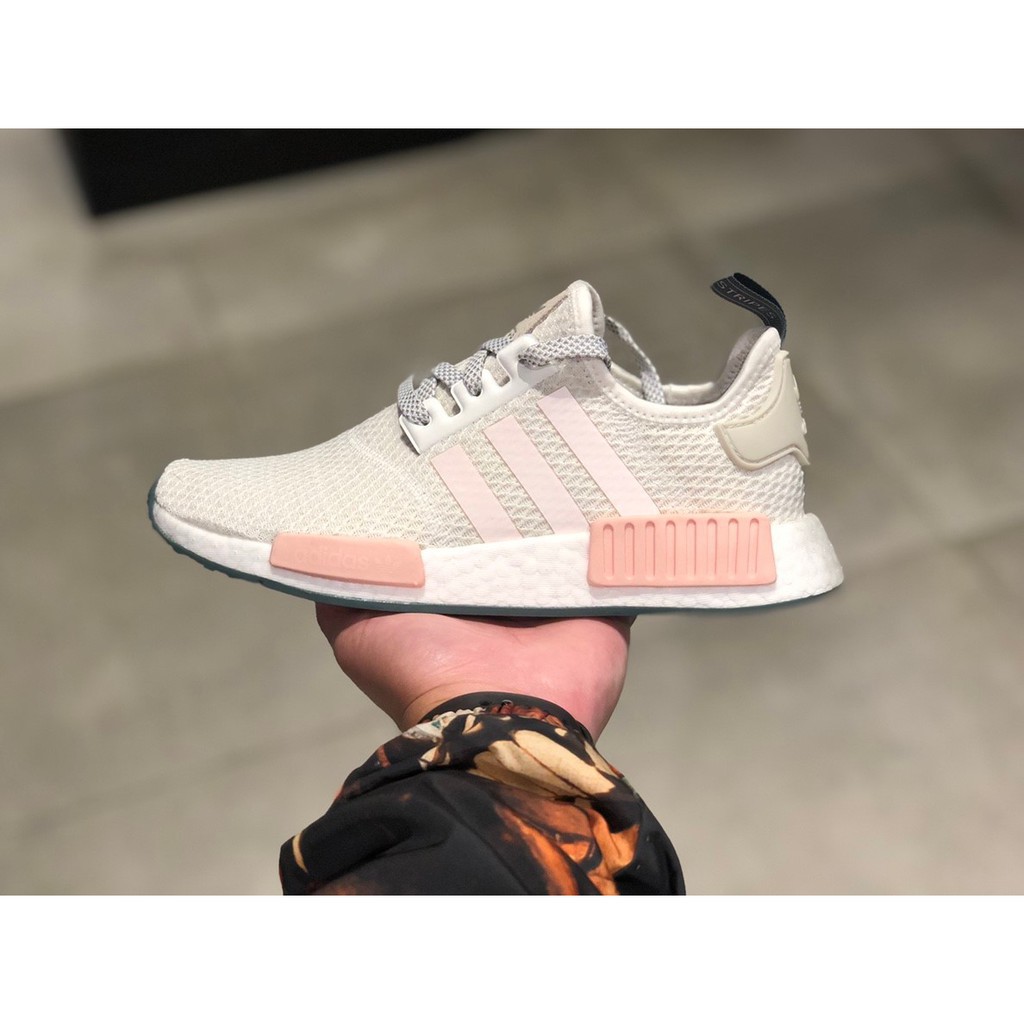 d97232 adidas