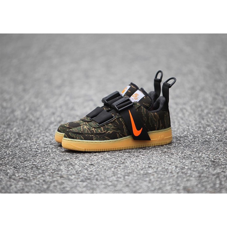 nike air force 1 utility carhartt