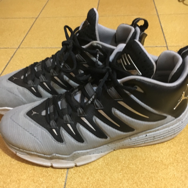 Jordan CP3 九代 籃球鞋 us11 籃球鞋 xdr 灰色黑色 nba Chris Paul 喬丹 nike