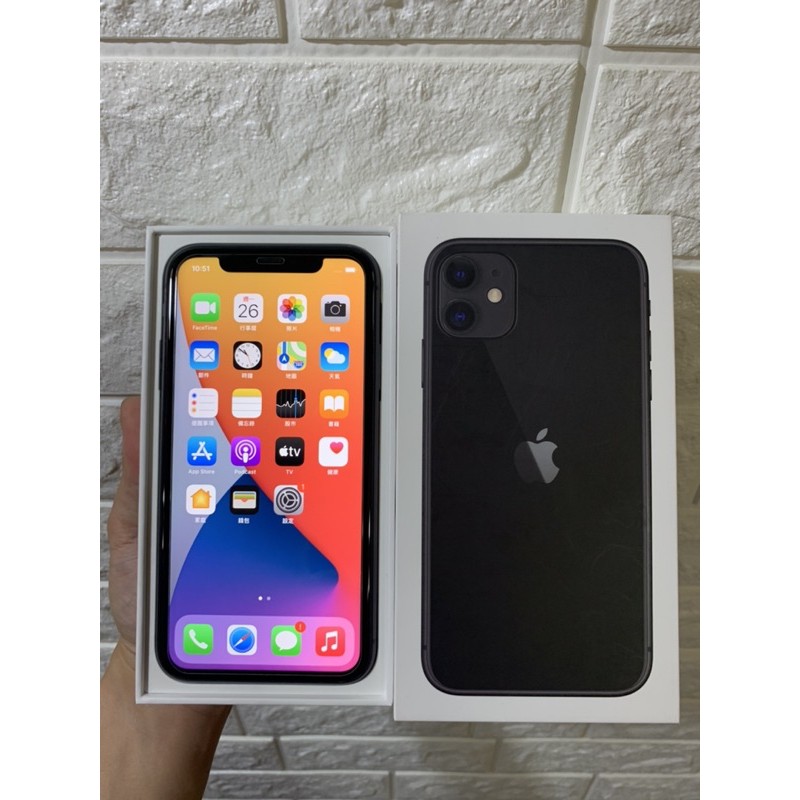 iPhone 11 64G 黑色 高雄面交13500 可貼換