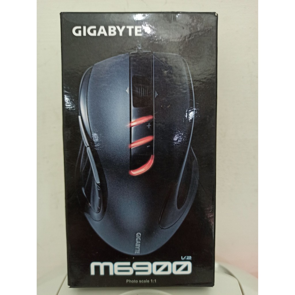 M6900 超精準光學遊戲滑鼠 | 3200DPI 滑鼠 | GIGABYTE 技嘉