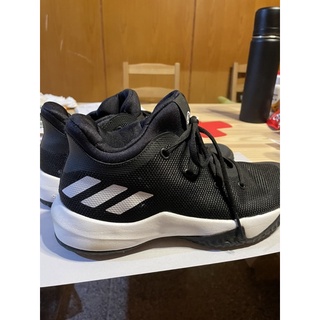 adidas籃球鞋25.5號 女生籃球鞋 黑色