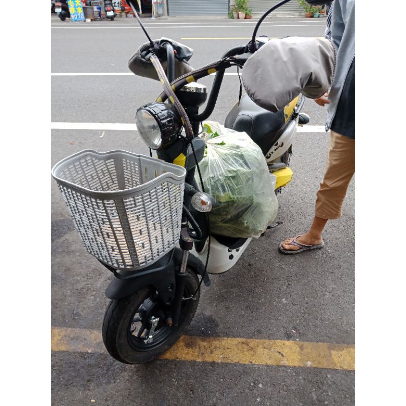 捷安特 鋰電池 48v 型號EB  - 162 價格13000元