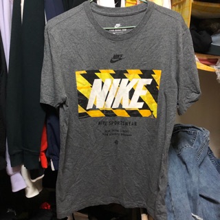 Nike NSW 灰色logo短TEE（S號）