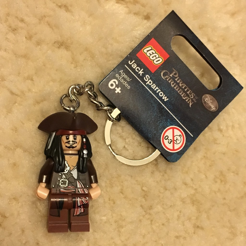 jack sparrow lego keychain