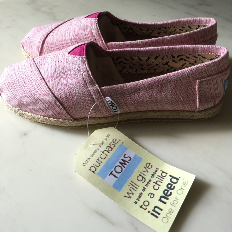 全新購於美國官網 TOMS  pink space-dyed 粉色條紋休閒鞋懶人鞋 女款 5.5號