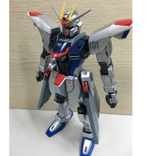 {鋼彈的屋-模型工作室} 萬代 MG 1/100 自由 電鍍版 完成品 （實品如圖）鋼彈 模型 代工