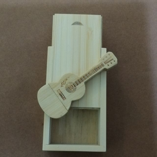 木製吉他造型隨身碟 32G