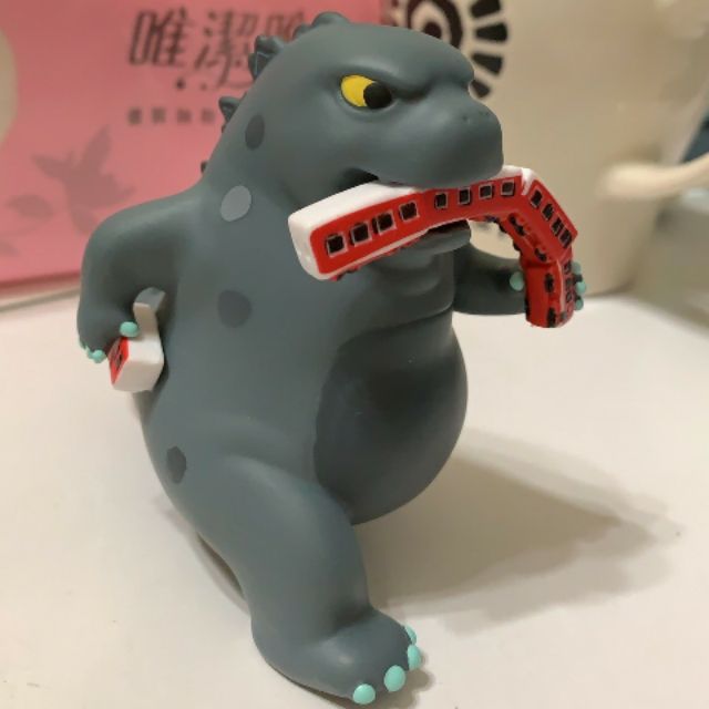 Godzilla Q版 哥吉拉 盒玩 公仔 盒抽 怪獸之王 扭蛋 基多拉（咬火車哥吉拉）