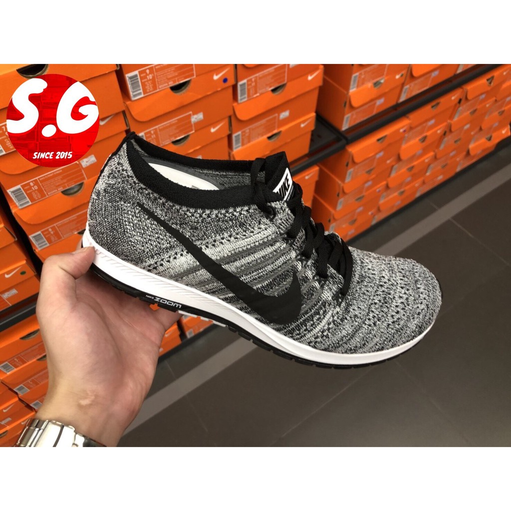 nike flyknit streak