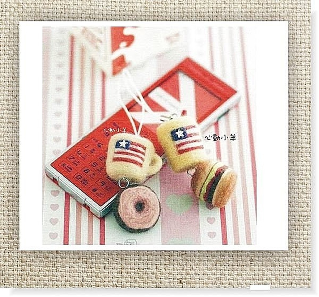 心動小羊^^.美國國旗漢堡、甜甜圈手機吊飾等