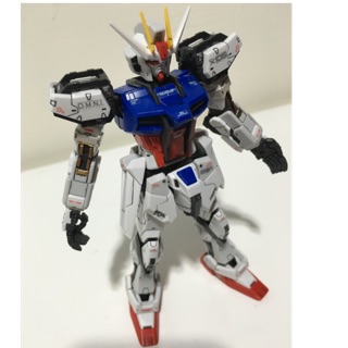 {鋼彈的屋-模型工作室} 萬代 RG 1/144 攻擊 完成品 （實品如圖） 鋼彈 模型 代工