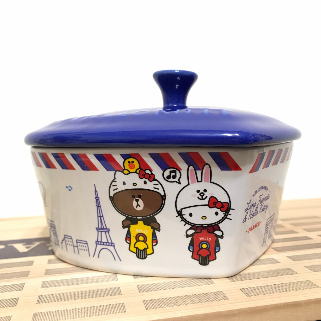 【全新未用】Line Friends X Hello Kitty 造型附蓋烤盤 (心型法國款)