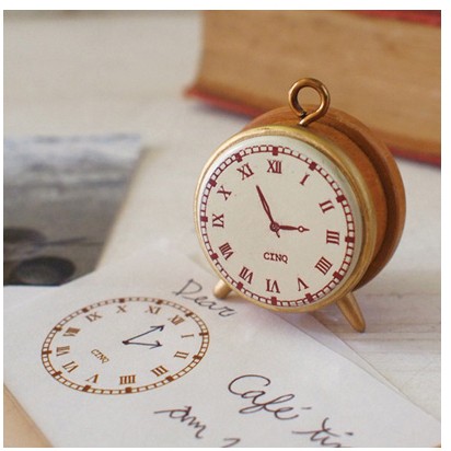 【豌豆星球】(現貨) 日本復古簡約時鐘鬧鐘造型木質小印章 自訂時間手帳手札日記裝飾心情圖章