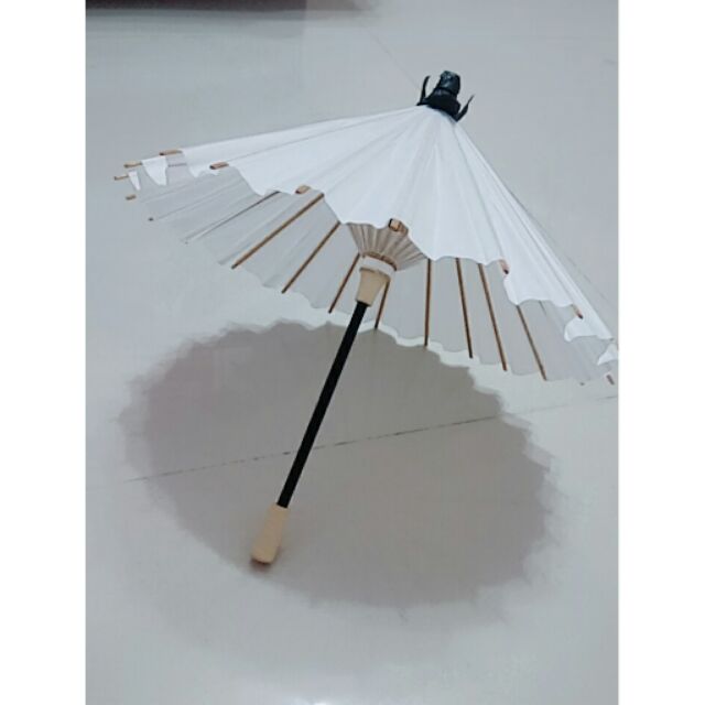 日式紙傘.深藍色外套西裝