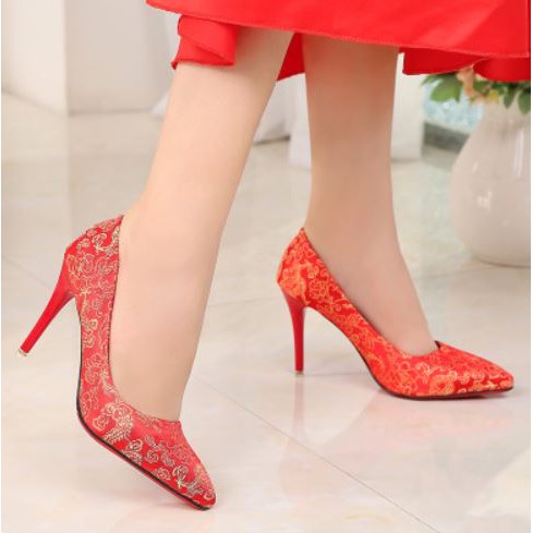中式婚鞋紅色龍鳳繡花鞋傳統旗袍裙褂秀禾服新娘結婚鞋粗跟女單鞋7-9C