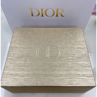 全新組合拆售~迪奧Dior金色化妝箱／珠寶盒~售價880元