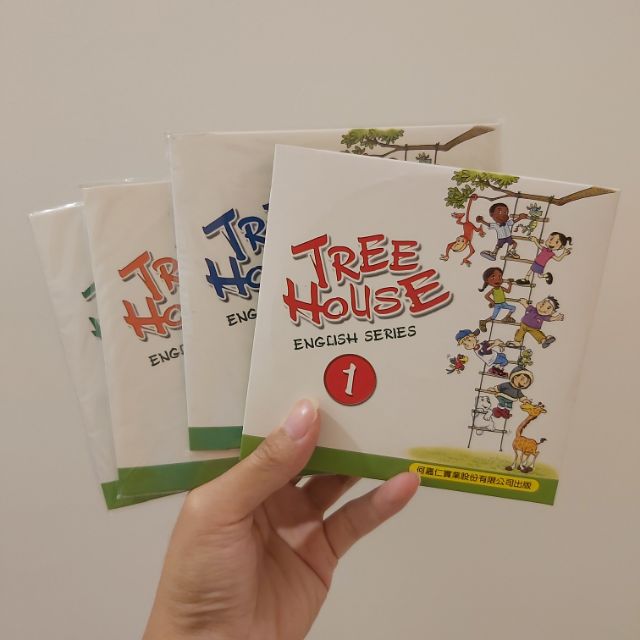 【二手、未開封】(一個2入)CD何嘉仁TREE HOUSE 1、2、3、4