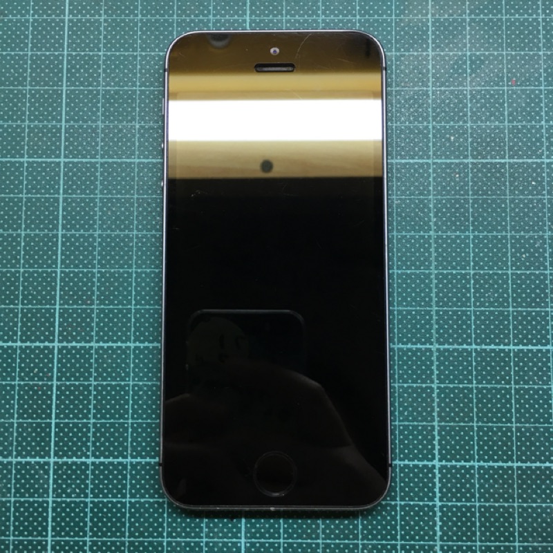 iPhone 5s 16G 太空灰 （二手）（女用機）