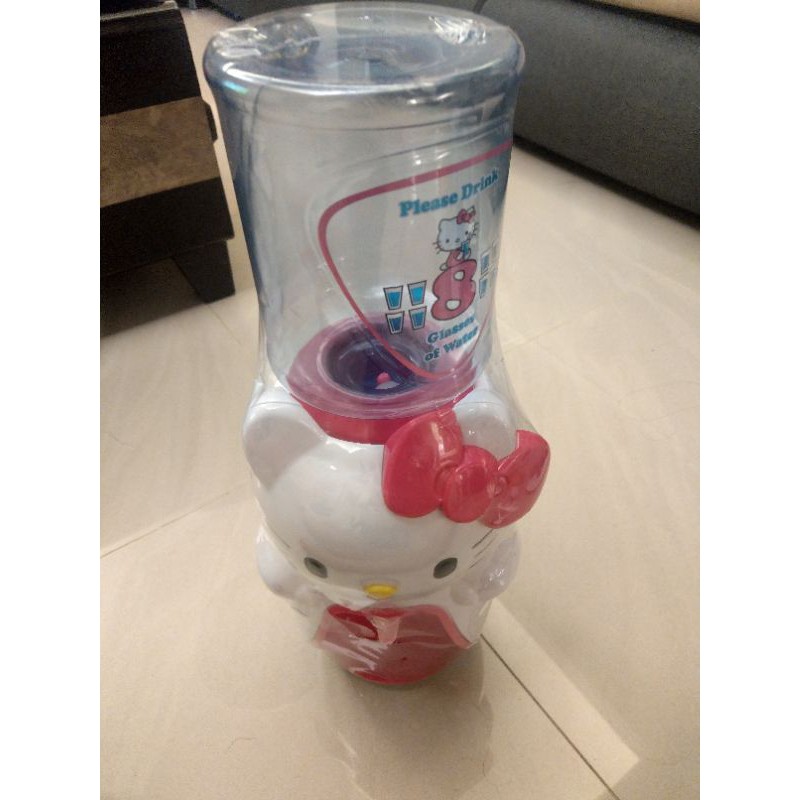 Hello Kitty 飲水機（長度過長超商取貨需接受重新包裝）