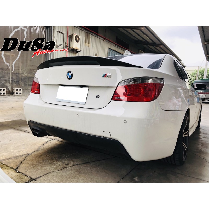 Dusa Bmw E60 5系列類p款樣式後擾流尾翼全新未烤漆素材abs材質5i 525i 蝦皮購物