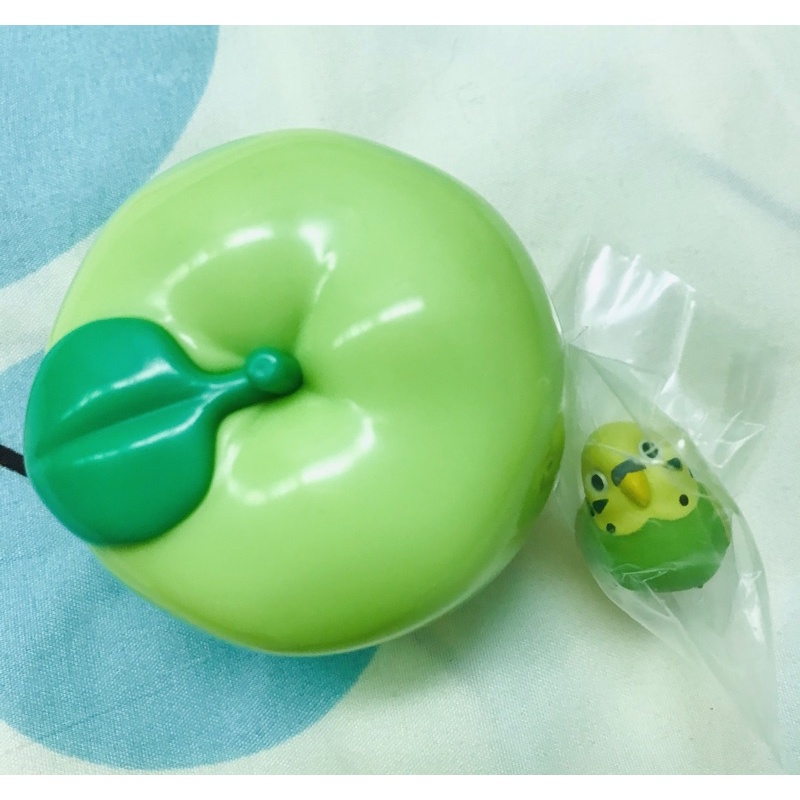 日本正版 BANDAI 轉蛋 扭蛋 鳥類蘋果小物收納盒 水果 收納 青蘋果 小鳥 療癒