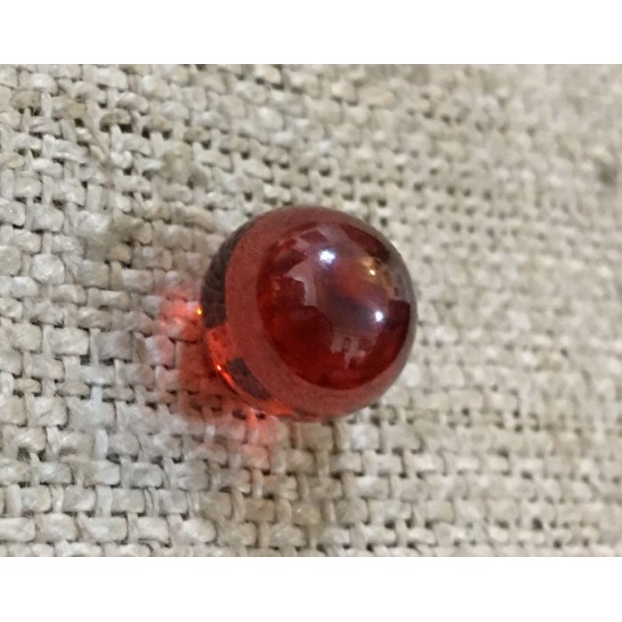 P830水龍珠1cm紅色（Naga eye）又稱天界寶石