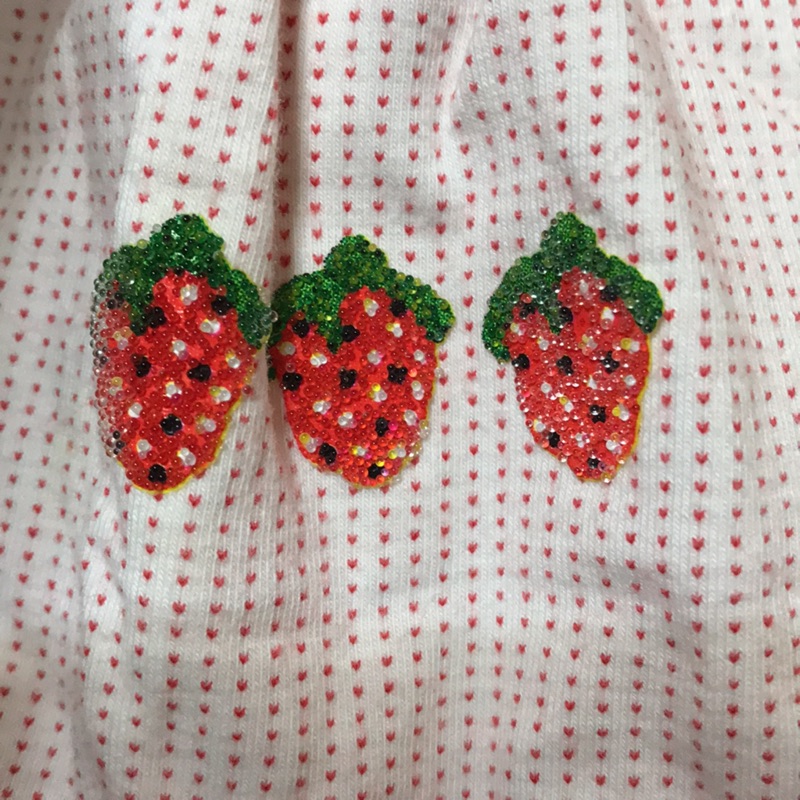 二手精品童裝DIOR女孩款荷葉邊草莓🍓百搭基本款小愛心❤️短袖上衣