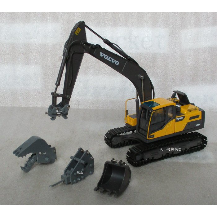 [丸山建機模型店] - - -VOLVO EC220D 1/50怪手挖土機模型+手工3種工具模型