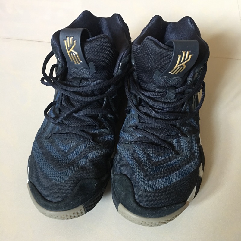二手美品 NIKE KYRIE IRVING 4 EP 深藍 籃球鞋 27.5公分 1000含運