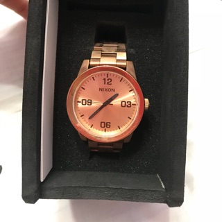 NIXON 時尚玫瑰金潮流手錶 A919897