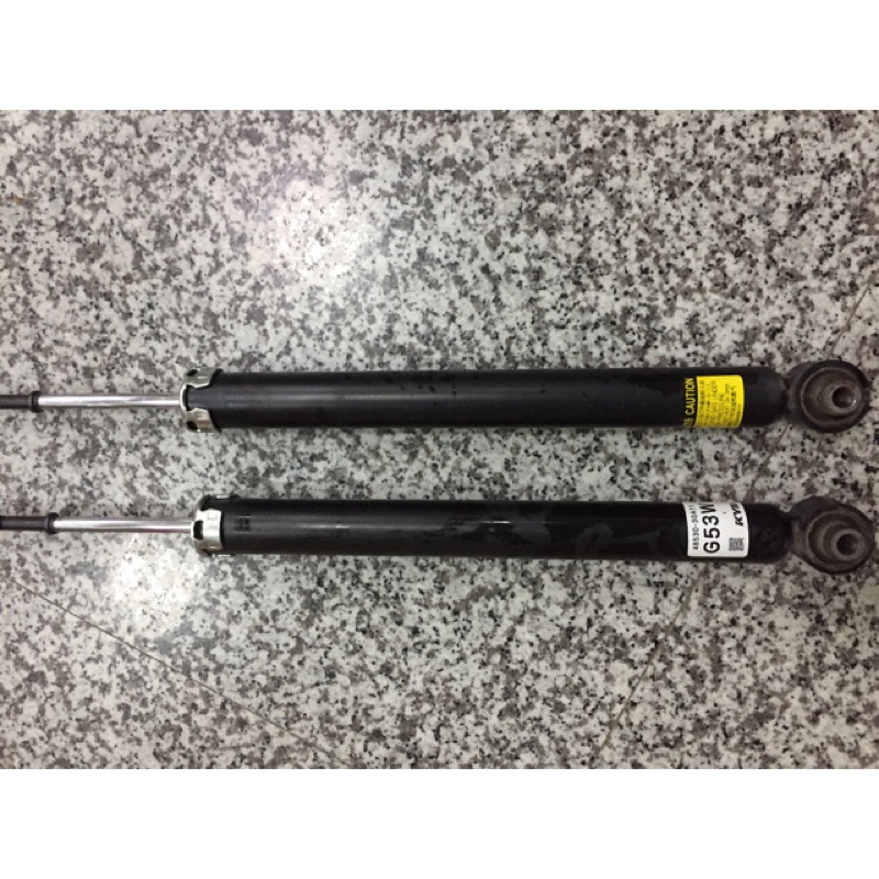 Lexus 14 Gs300h 原廠前後避震器減震筒 無漏油 4 13升級更換下來的備品 賣場價格為前後共四支價格 蝦皮購物